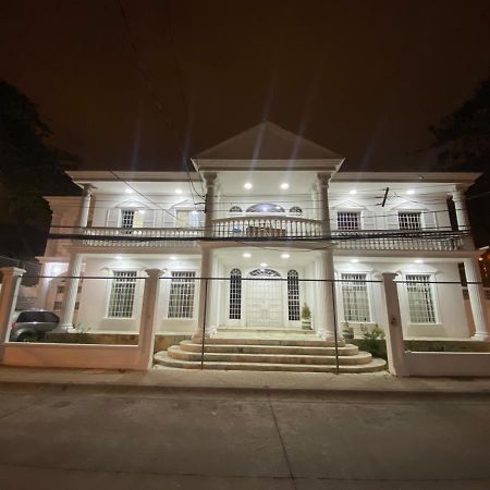 Apartmán White House Guayaquil Exteriér fotografie